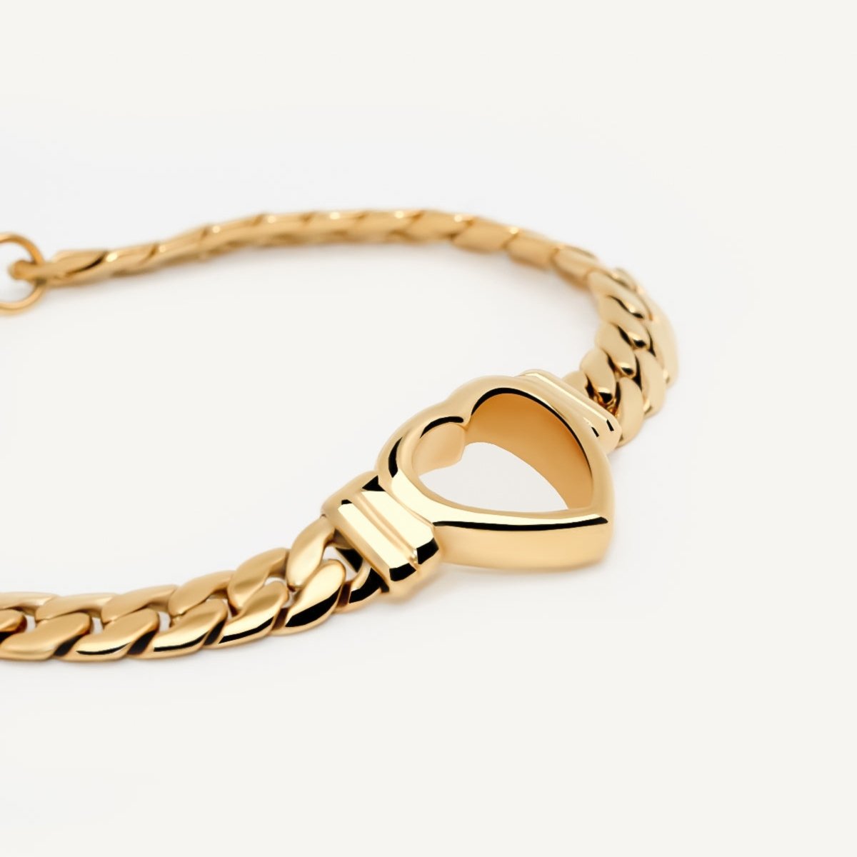 Pulseira Feminina Heart Style Banhado em Ouro 18K