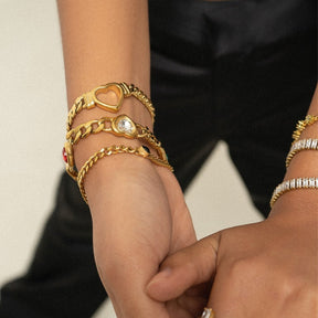 Pulseira Feminina Heart Style Banhado em Ouro 18K